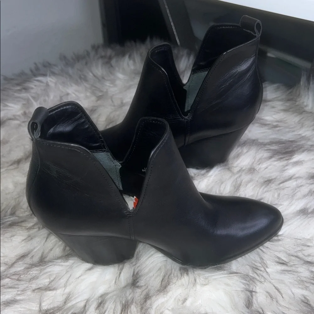 Marc Fisher Women's Tanilla Ankle Boot